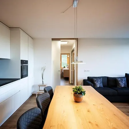 Berg Aparts - 6 - Faschina - Mit Sauna & 2 Baedern *